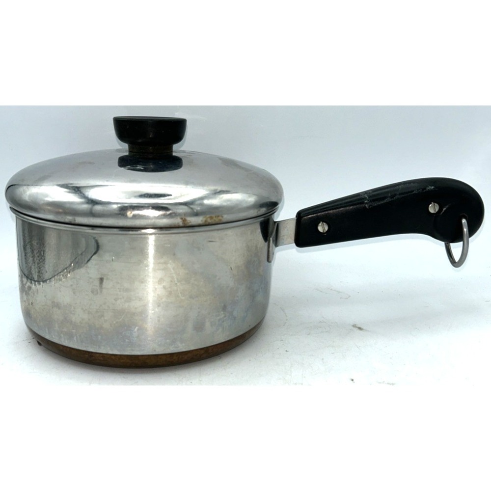 VTG 1801 Revere Ware 1.5 Qt Quart Copper Clad Bottom pan w/ Lid Clinton Ill.